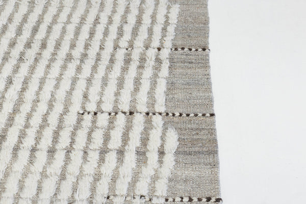 Modern Rug Image 1596 Barguzin, Haute Bohemian