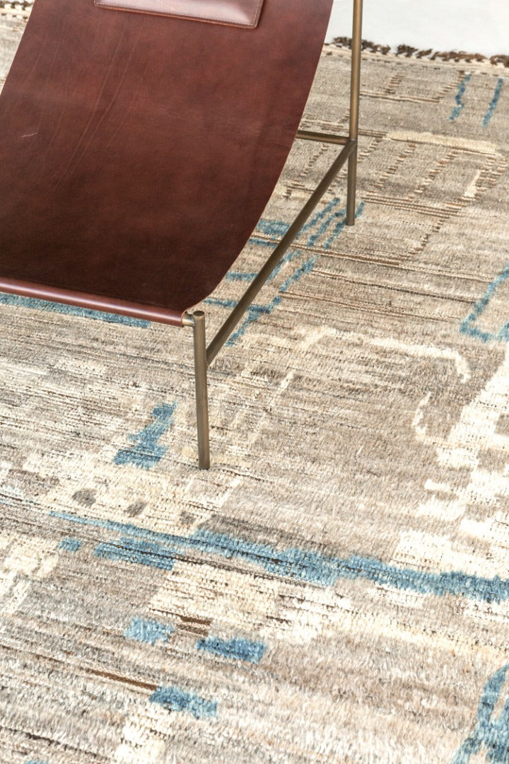 Modern Rug Image 6982 Meliska, Atlas Collection, Seasons