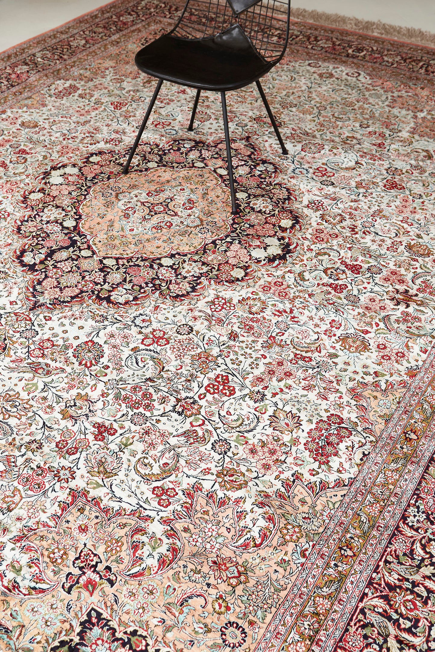 Persian Qum Silk Rug 29247