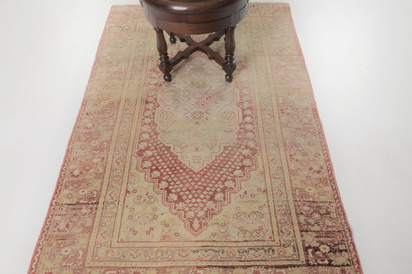 Vintage Turkish Anatolian Milas Rug