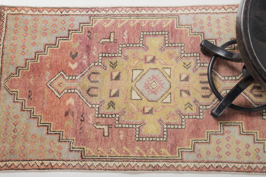 Vintage Turkish Anatolian Maden Rug