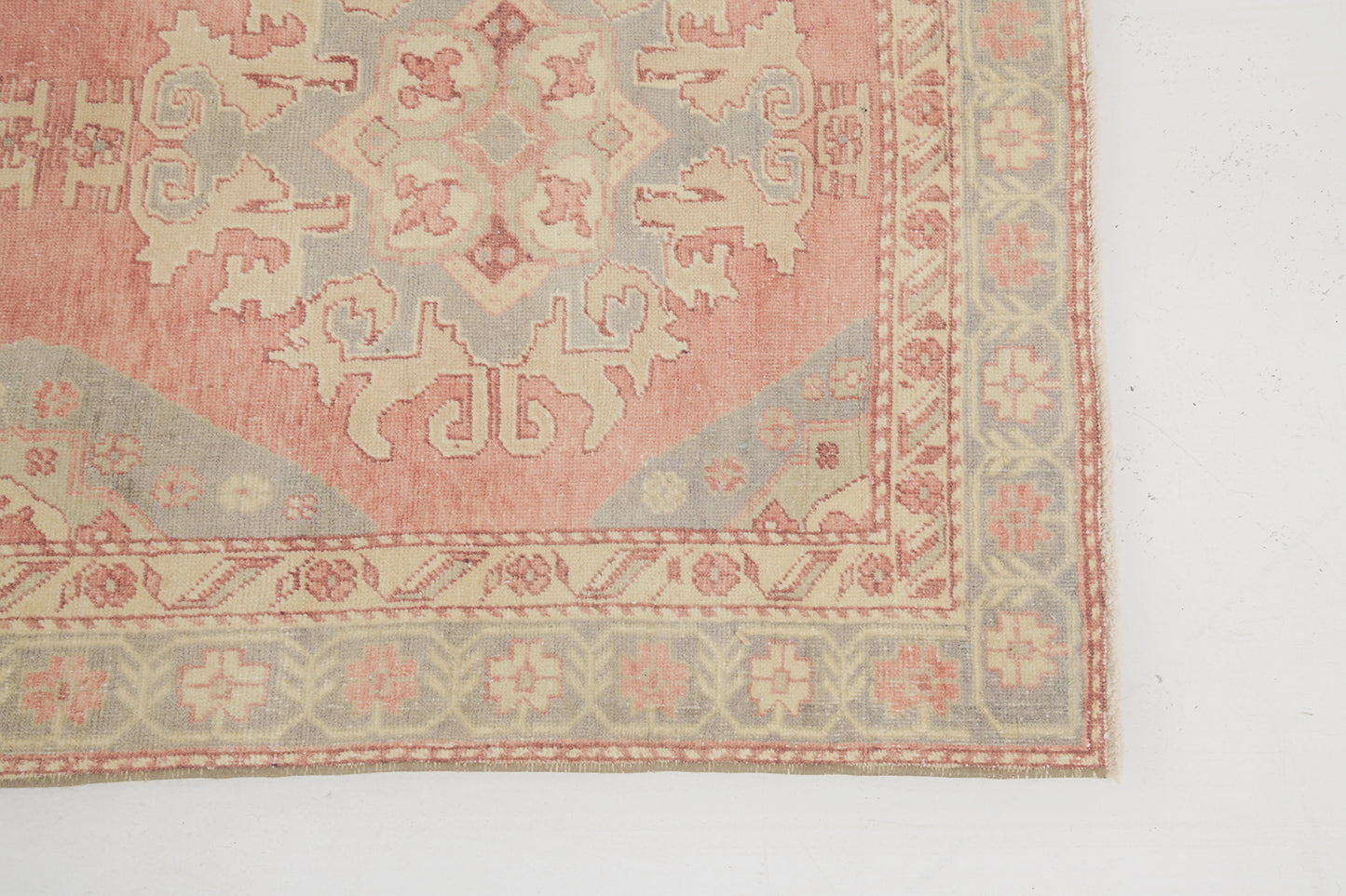 Vintage Turkish Anatolian Brunguz Rug