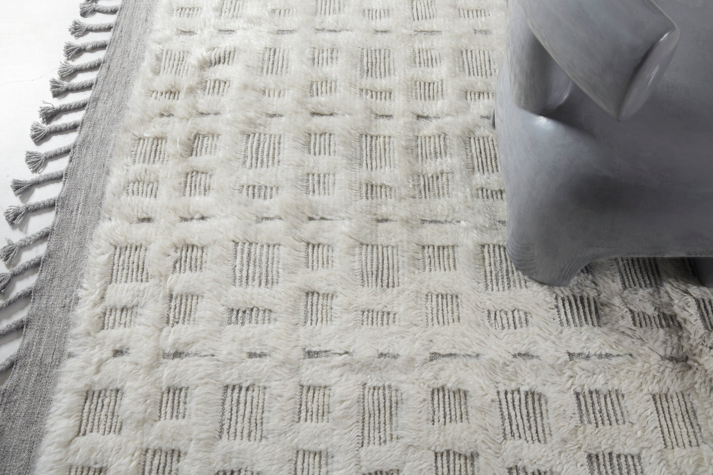 Modern Rug Image 2018 Bittern, Sandpiper Collection