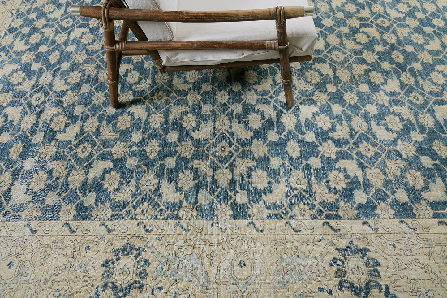 Khosh Hall, Domicile Collection