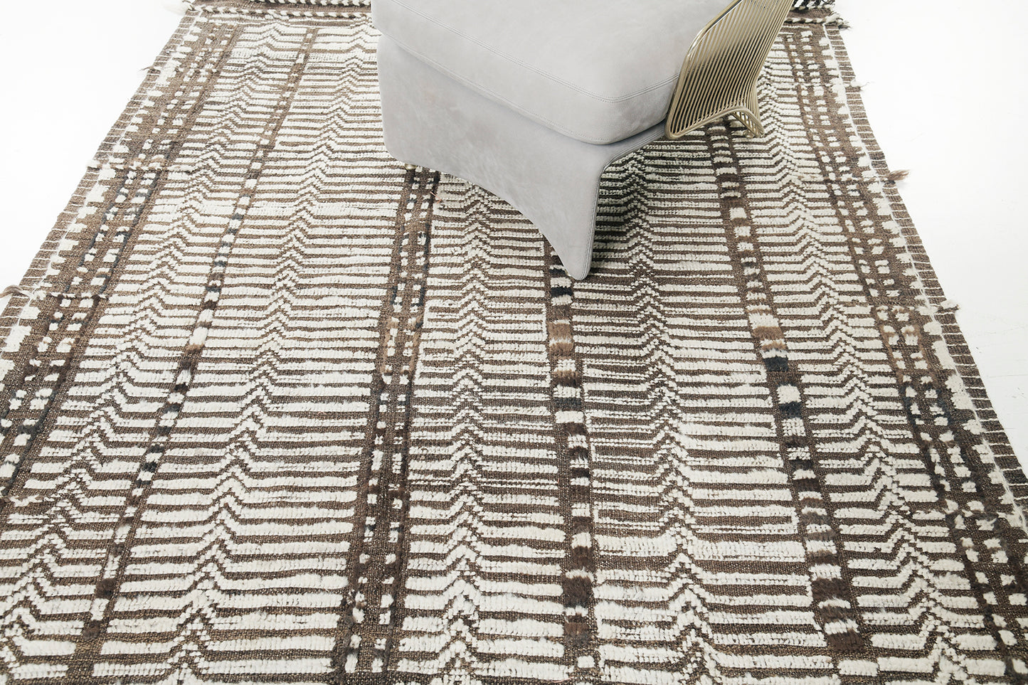 Modern Rug Image 11242 Tala, Atlas Collection, Seasons