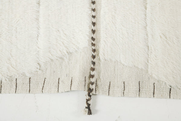 Modern Rug Image 228 Abrolhos, Haute Bohemian
