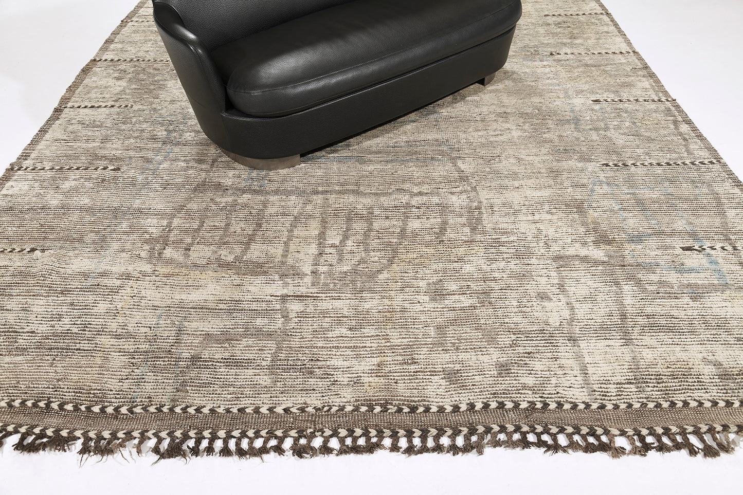 Modern Rug Image 6929 Meliska, Atlas Collection, Seasons