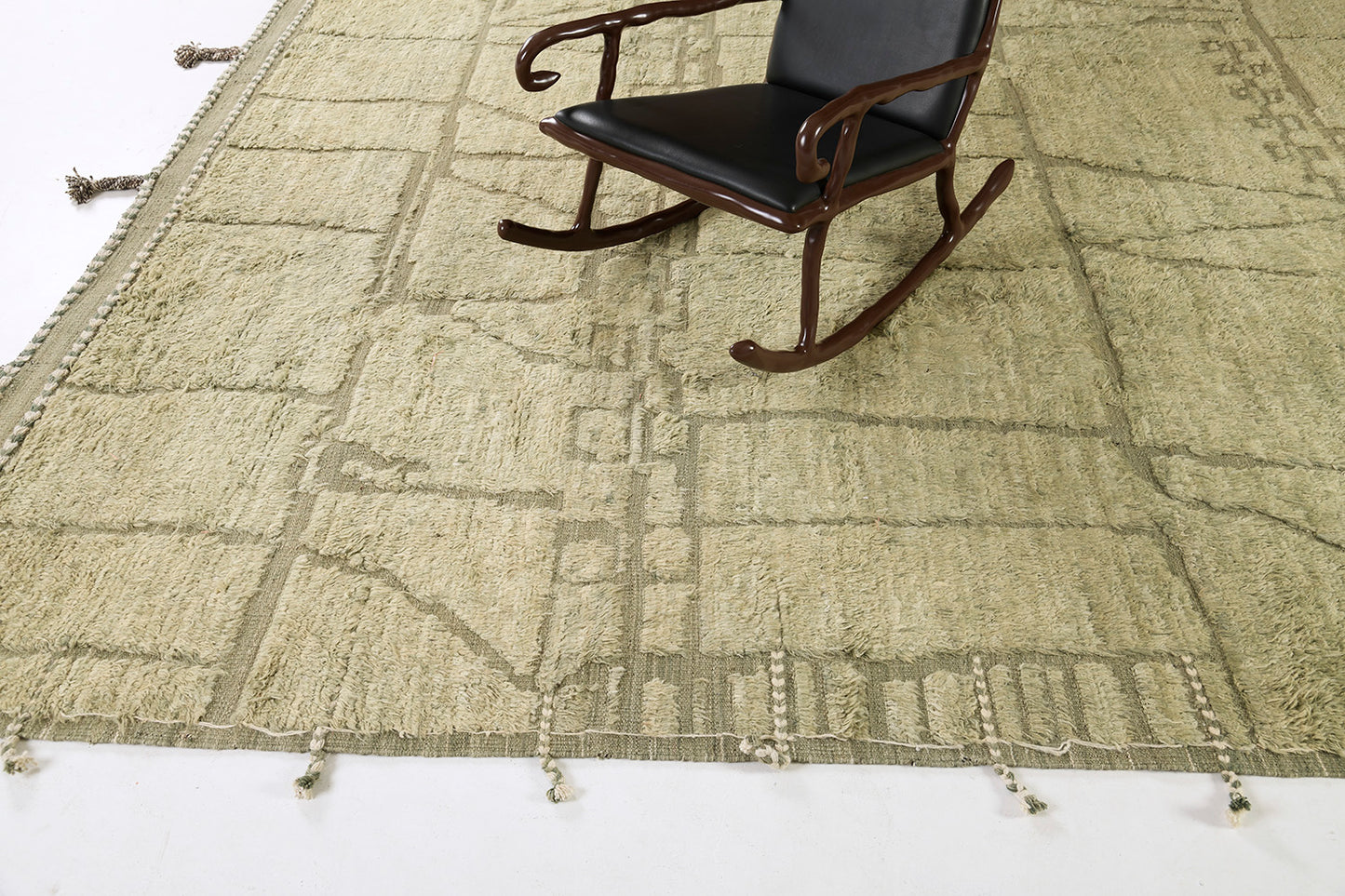 Modern Rug Image 11707 Tenda, Atlas Collection