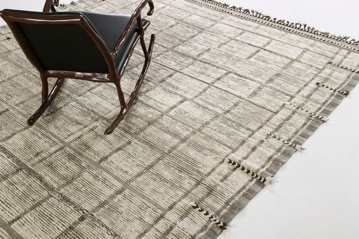 Modern Rug Image 9076 Oujda, Atlas Collection