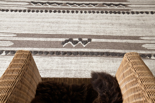 Modern Rug Image 1495 Barbera, Estancia Collection