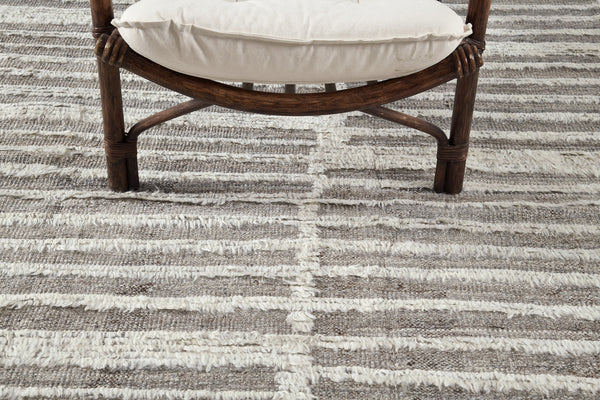 Modern Rug Image 1899 Beshabar, Haute Bohemian