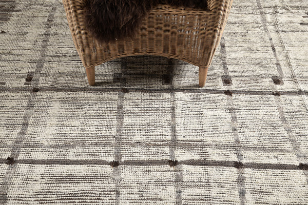 Modern Rug Image 2846 Dassin, Atlas Collection, Seasons