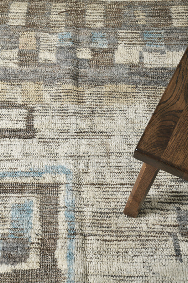 Modern Rug Image 11525 Tasekkurt, Atlas Collection, Seasons