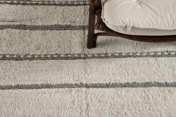 Modern Rug Image 149 Abrolhos, Haute Bohemian