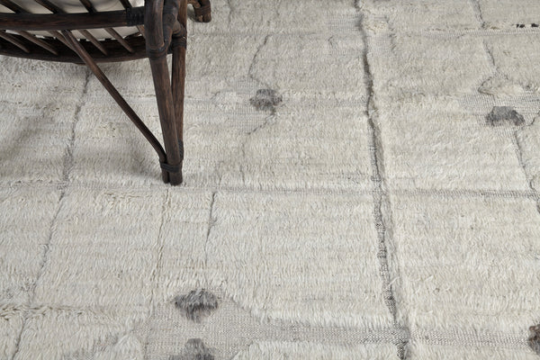 Modern Rug Image 9268 Pirouette, Kust Collection