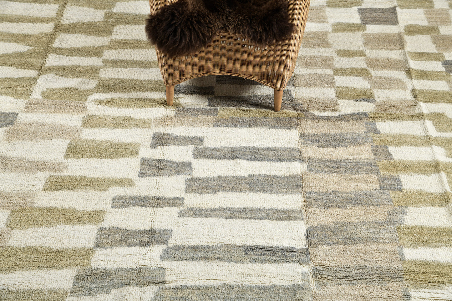 Modern Rug Image 6672 Martil, Atlas Collection