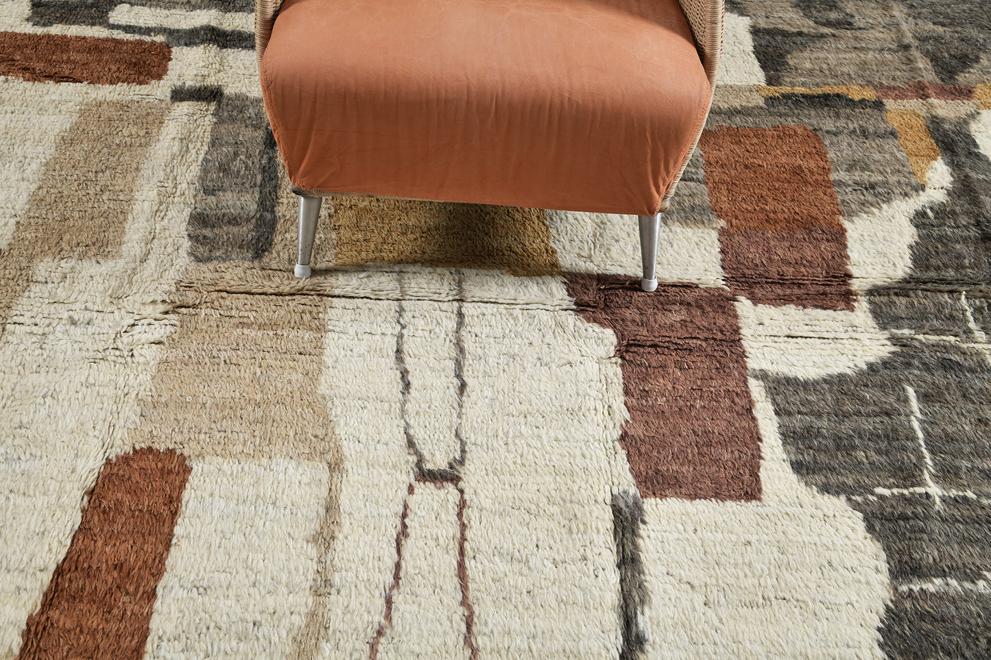 Modern Rug Image 6208 Lijzara, Atlas Collection