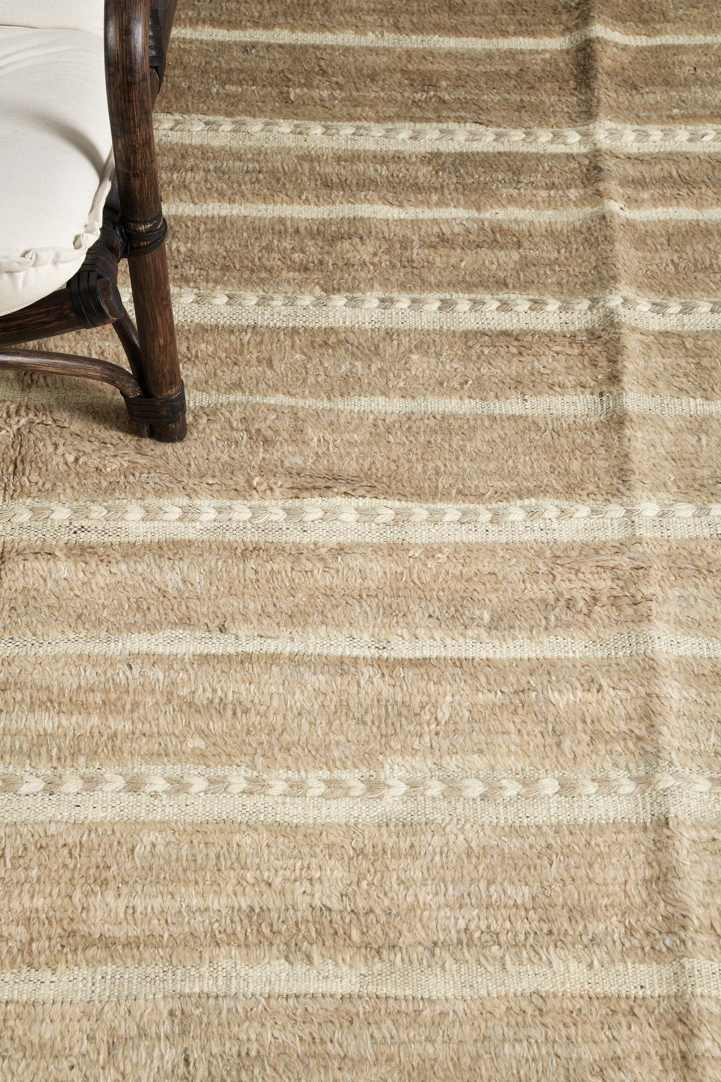 Modern Rug Image 176 Abrolhos, Haute Bohemian