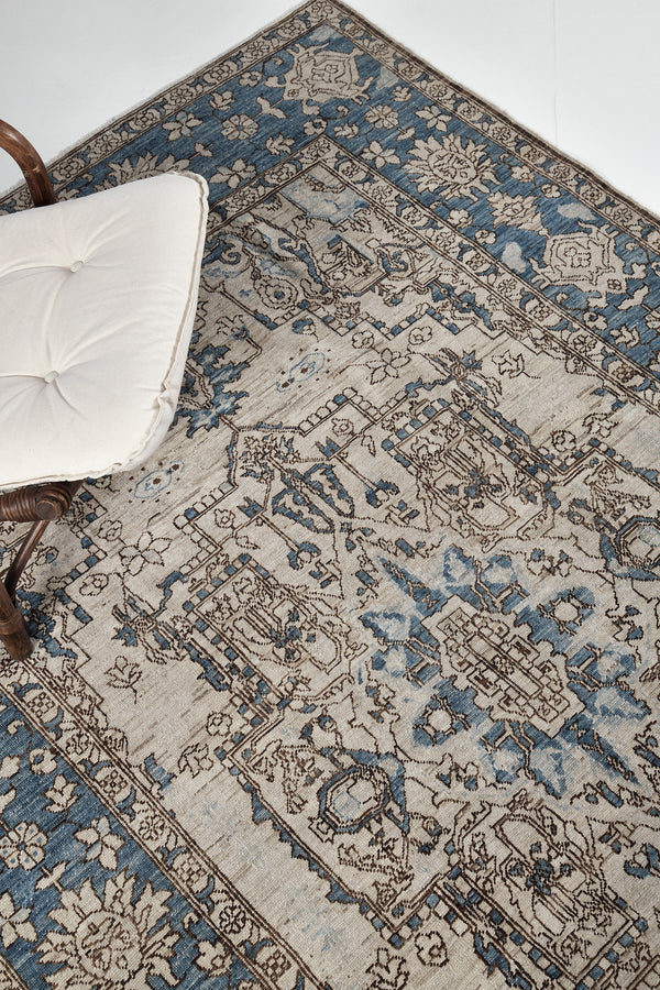 Archoros, Domicile Collection - detailed border and fringe