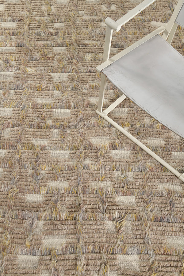 Modern Rug Image 5375 Imana, Sahara Collection
