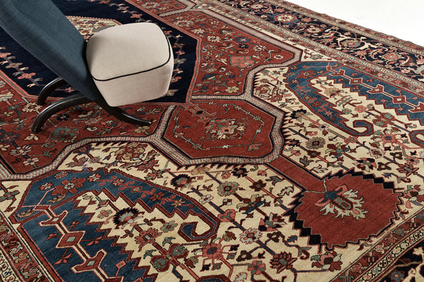 Persian Rug 1912 Antique Persian Serapi 30756