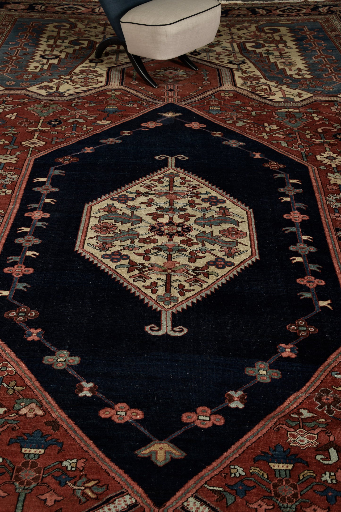 Persian Rug 1913 Antique Persian Serapi 30756