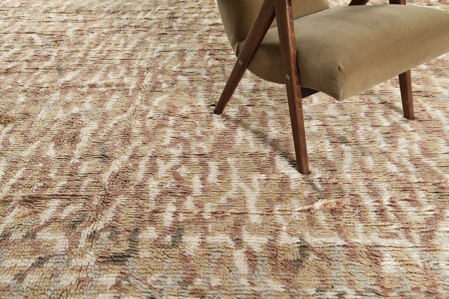 Modern Rug Image 10977 Strada, Oasis Collection