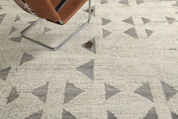 Modern Rug Image 4673 Gimbrala, Haute Bohemian