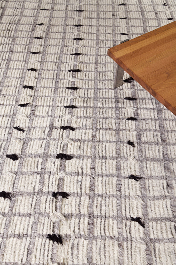 Modern Rug Image 922 Amihan, Sahara Collection