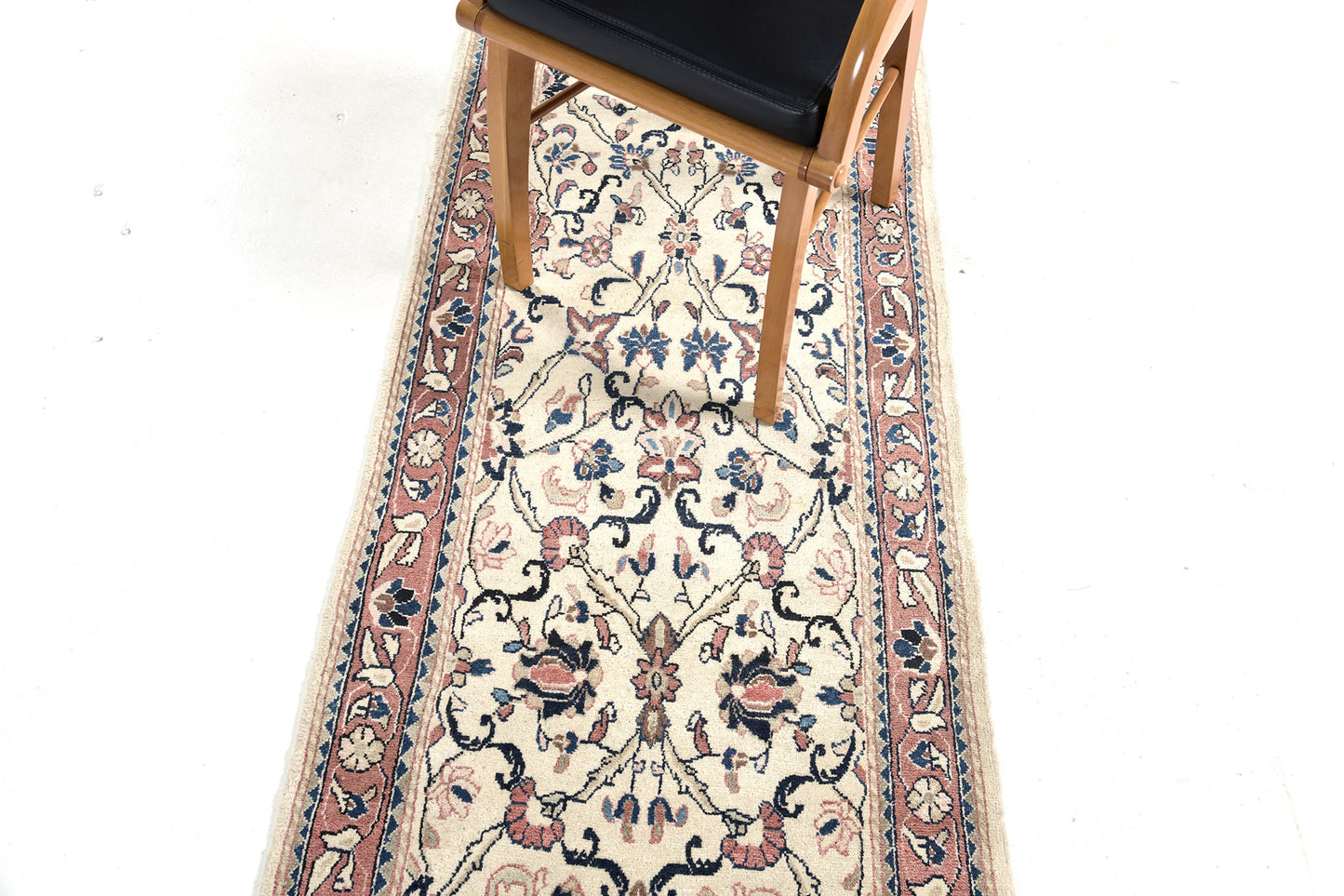 Persian Rug 4126 Vintage Persian Sarouk Runner 55228