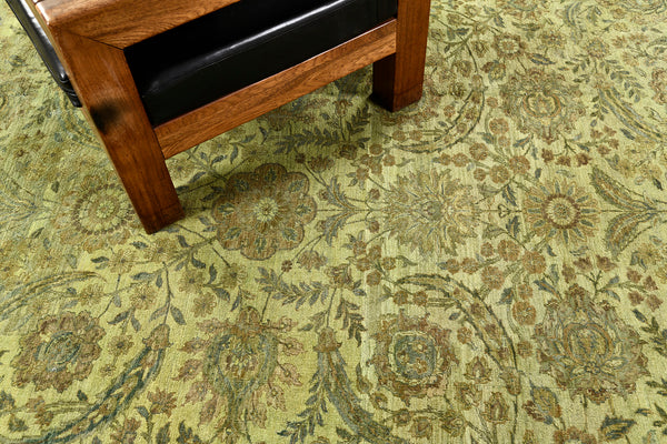 Overdyed Agra Design Rug - close-up of weave texture and pile [#5]