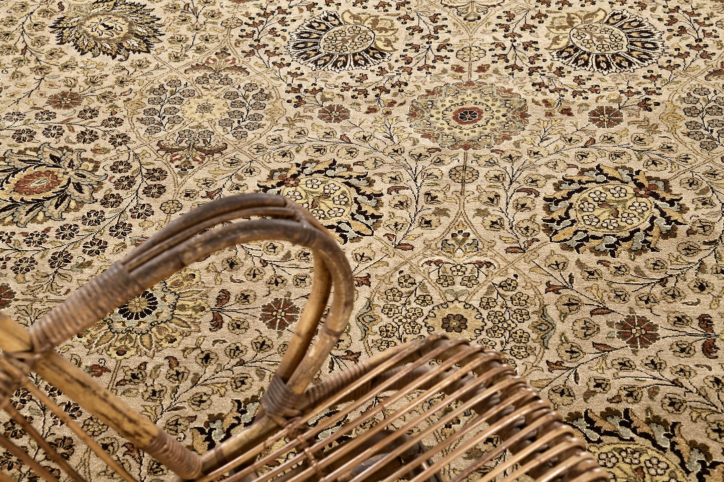 Natural Dye Tabriz Hajijalili Allover Design Rug