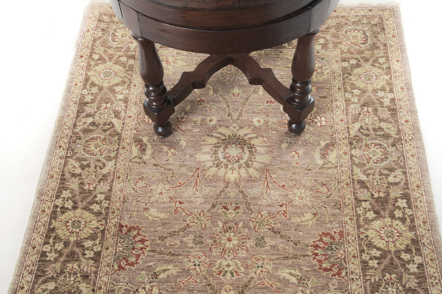 Fine Vegetable Dye Sultanabad Design Rug