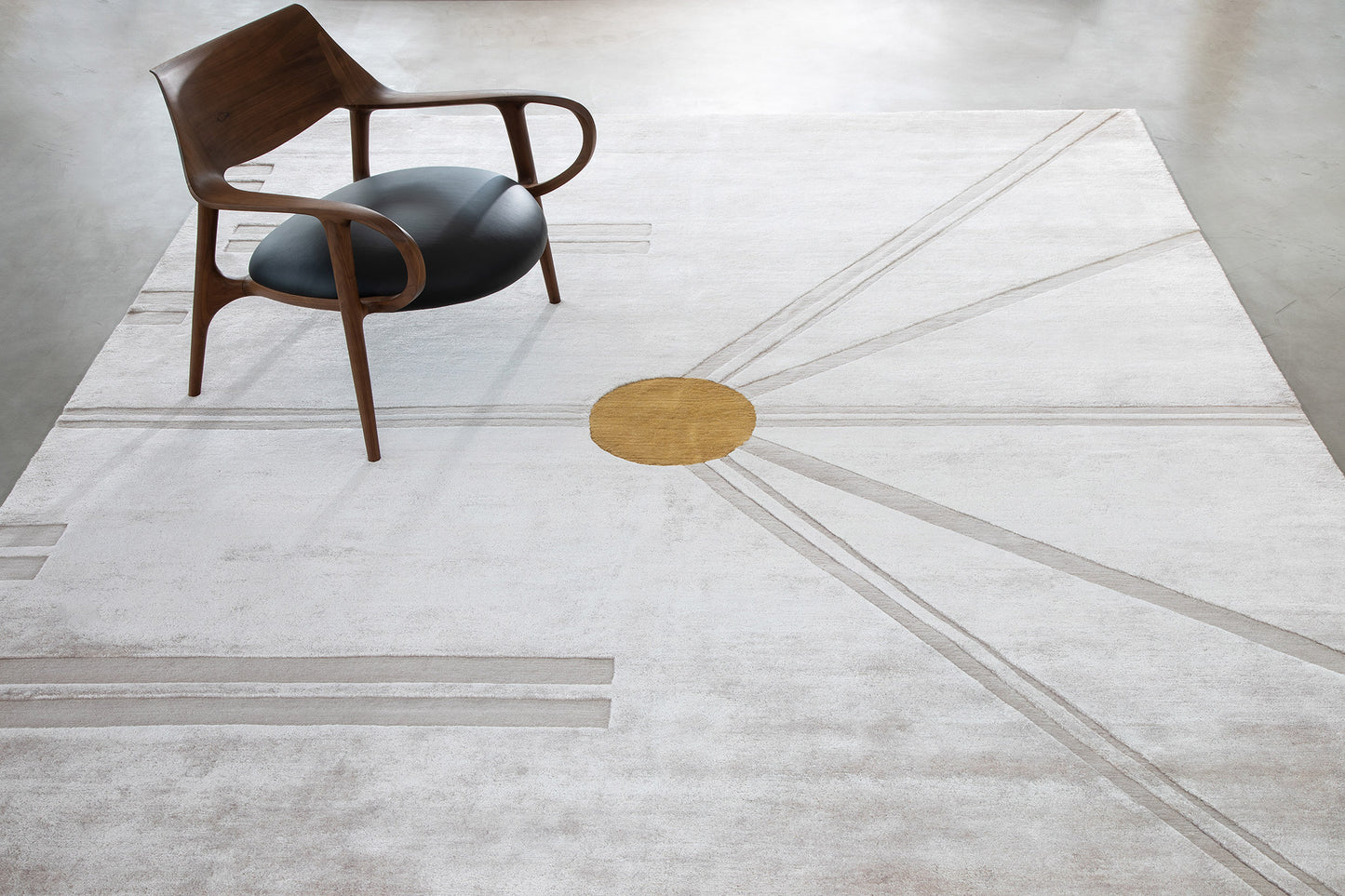 Modern Rug Image 9130 Paris by César Giraldo