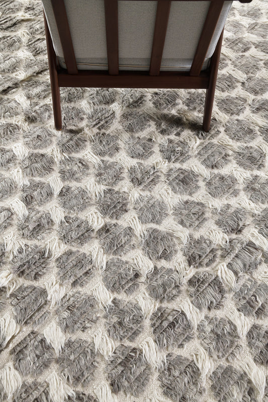 Modern Rug Image 8654 Nami, Sahara Collection